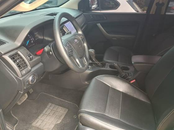 FORD RANGER 2.2 XLS 4X2 CD 16V DIESEL 4P AUTOMÁTICO